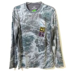 REALTREE ASPECT FISHING REVERSIBLE PERFORMANCE LONG SLEEVE TEE SIZE SMALL NWT